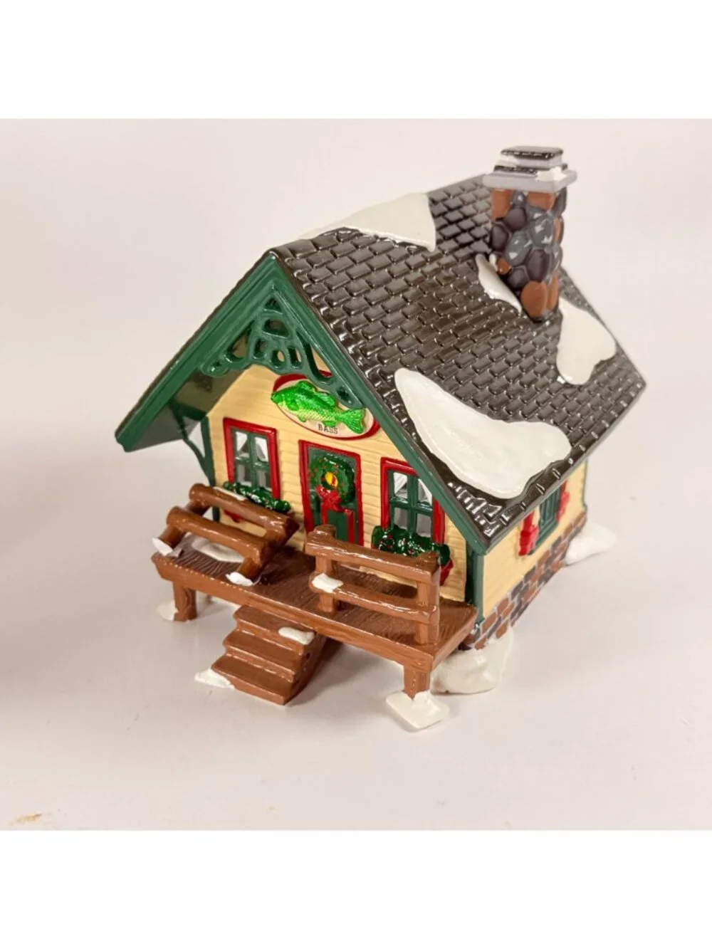 Dept 56 Snow Village Set Of 2 Fisherman’s Nook Cabins Lighted 54615 damaged